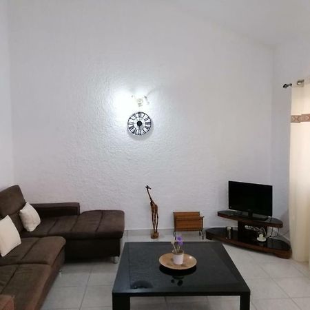 Residence Le Dattier, 2 Bedrooms Apartment, Flic En Flac Ngoại thất bức ảnh